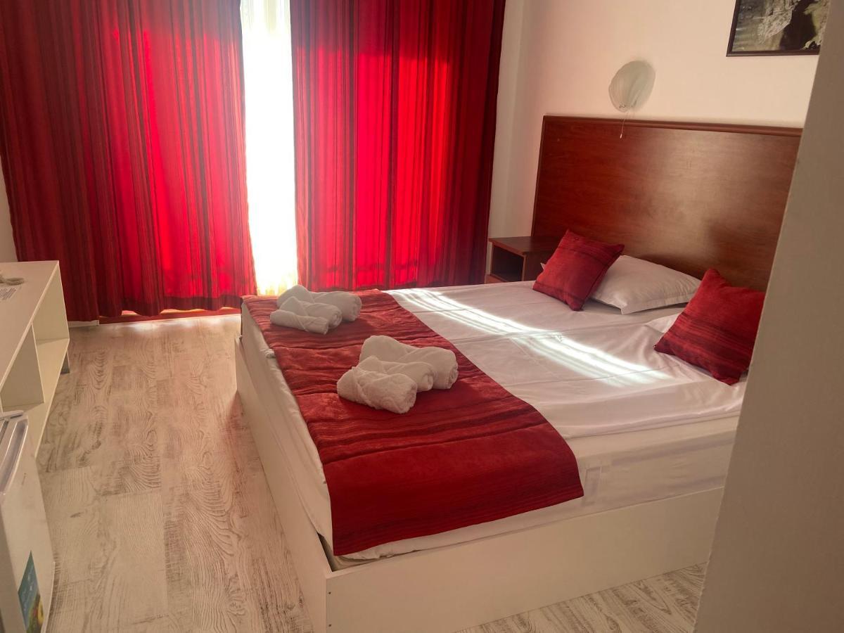 Ribarska Sreshta Family Hotel Tsarevo Εξωτερικό φωτογραφία